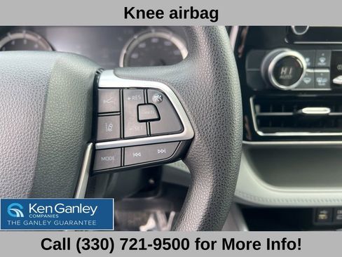 Used 2023 Toyota Highlander L FWD image 31