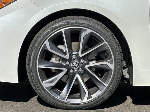 Used 2020 Toyota Corolla SE image 24