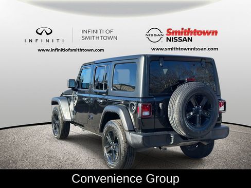 Used 2023 Jeep Wrangler Altitude image 7