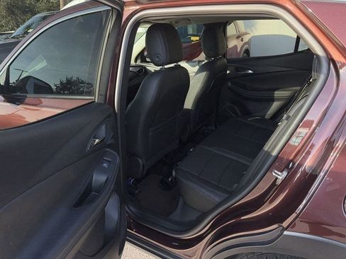 Used 2022 Buick Encore GX Essence w/ Advanced Technology Package image 5