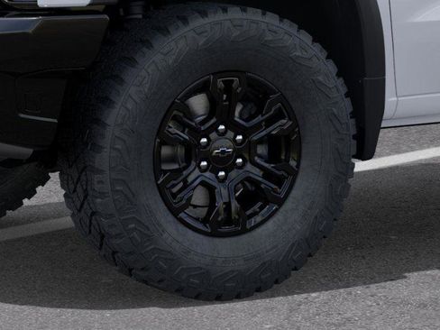 New 2026 Chevrolet Silverado 1500 ZR2 w/ Dark Appearance Package AWD/4WD image 9