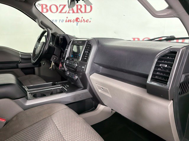 Used 2017 Ford F150 XLT w/ Equipment Group 302A Luxury AWD/4WD image 33