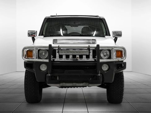 Used 2010 HUMMER H3 Luxury w/ Appearance Package image 5