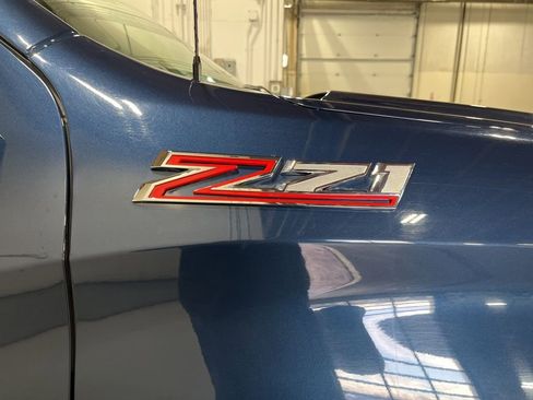 Used 2021 Chevrolet Silverado 1500 LT Trail Boss w/ Convenience Package II image 10