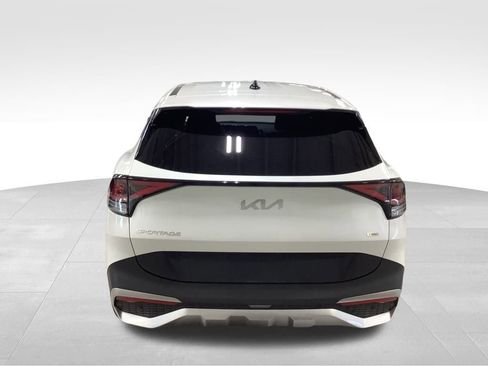 Certified 2023 Kia Sportage LX AWD/4WD image 8