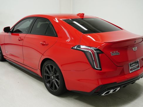 Used 2020 Cadillac CT4 V RWD image 6