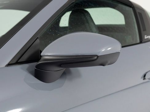 Certified 2024 Porsche 911 AWD/4WD image 49