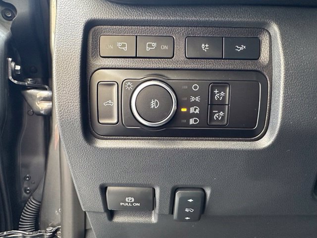 Used 2024 Ford F250 Lariat w/ Lariat Ultimate Package AWD/4WD image 27