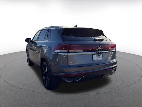 Used 2025 Volkswagen Atlas Cross Sport SE image 11