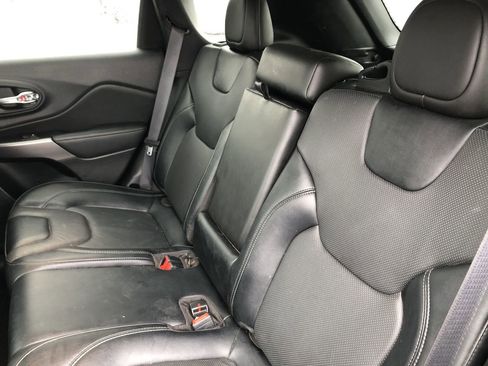 Used 2022 Jeep Cherokee Latitude Lux image 12