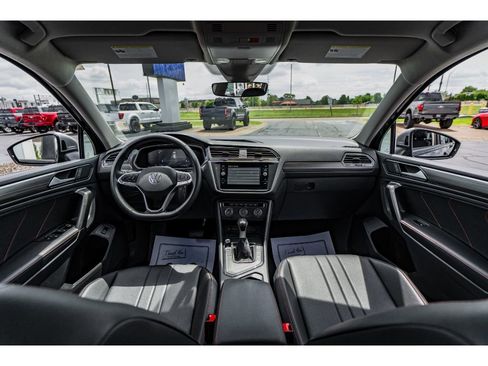Used 2024 Volkswagen Tiguan Wolfsburg Edition FWD image 10