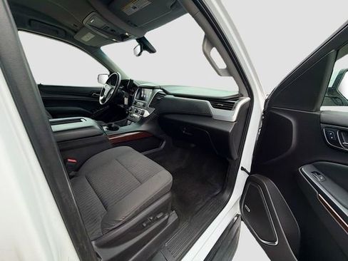 Used 2016 GMC Yukon XL SLE w/ Convenience Package image 27