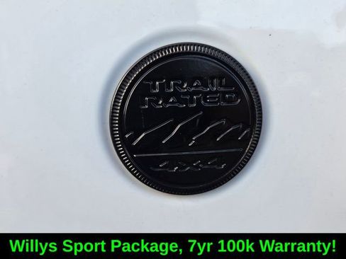 Certified 2021 Jeep Wrangler Sport AWD/4WD image 12