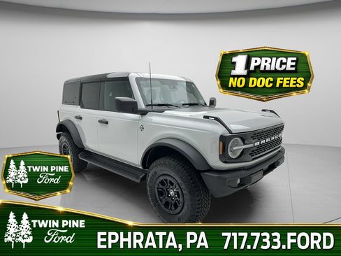 New 2026 Ford Bronco Outer Banks w/ Sasquatch Package AWD/4WD image 1