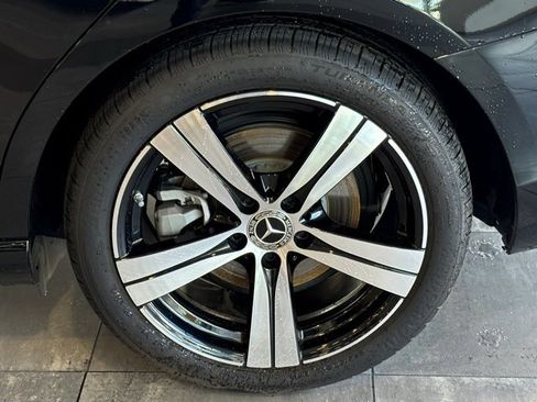 Certified 2025 Mercedes-Benz C 300 Sedan image 38