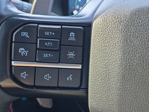 Used 2025 Ford F150 Raptor AWD/4WD image 24