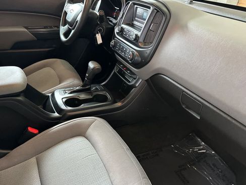 Used 2016 Chevrolet Colorado W/T w/ WT Convenience Package image 15
