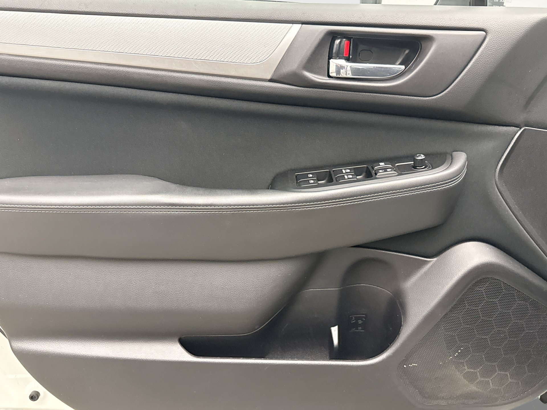 Used 2019 Subaru Legacy 2.5i Premium AWD/4WD image 9