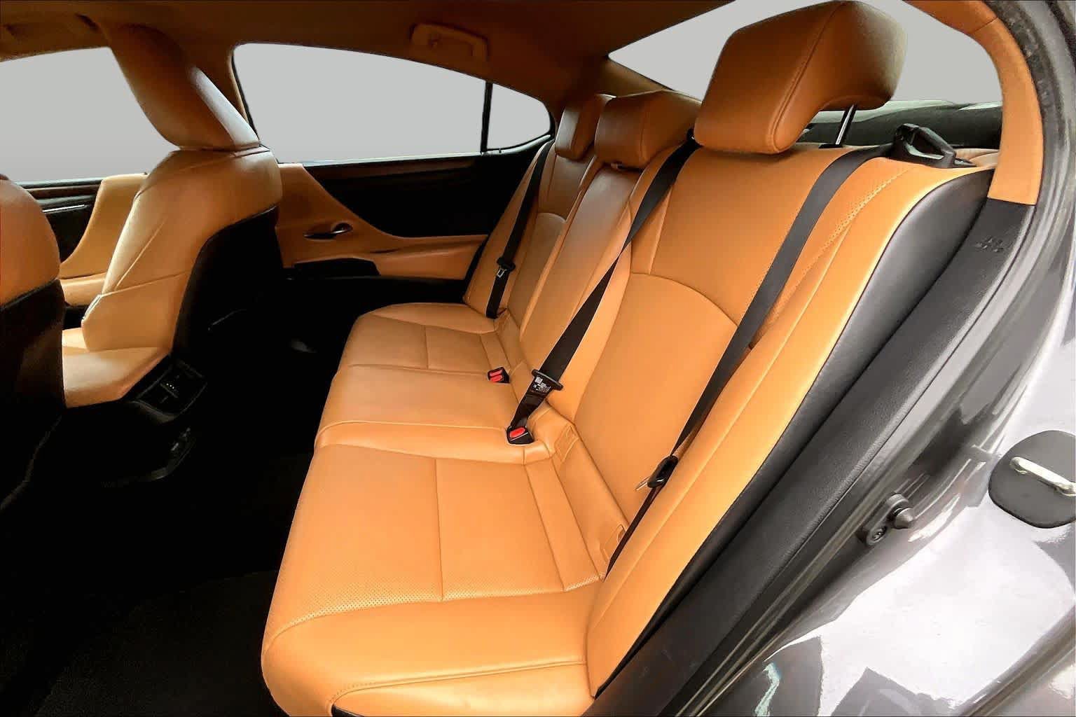 Used 2024 Lexus ES 350 w/ Premium Package FWD image 21