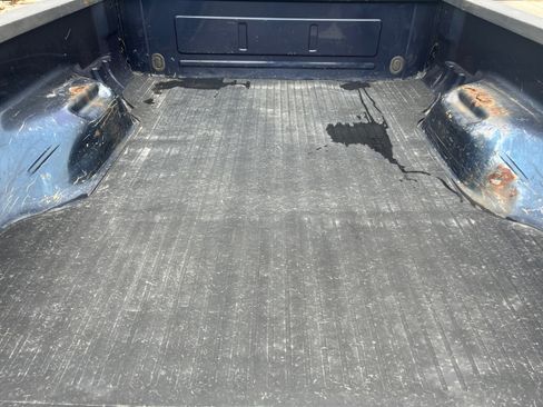 Used 2002 Ford F350 Lariat image 25