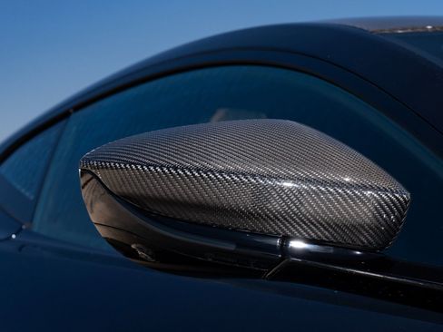 Used 2024 Aston Martin Valour image 10