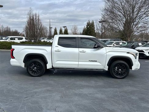 Used 2024 Toyota Tundra Limited image 3