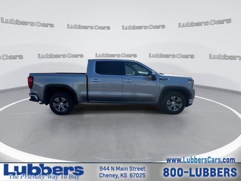 Used 2025 GMC Sierra 1500 SLT RWD image 9