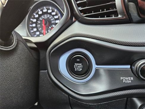 Used 2022 Hyundai Veloster N image 20