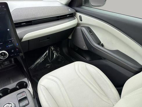 Certified 2023 Ford Mustang Mach-E Premium AWD/4WD image 15