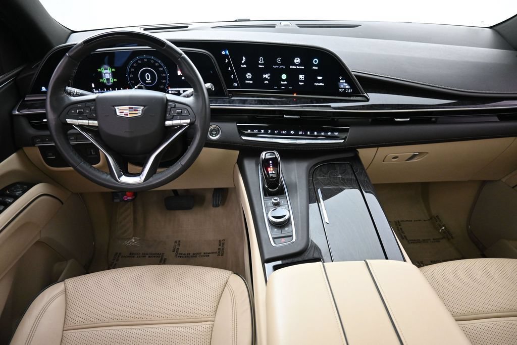 Used 2023 Cadillac Escalade ESV Premium Luxury AWD/4WD image 6