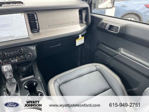New 2026 Ford Bronco Outer Banks AWD/4WD image 13