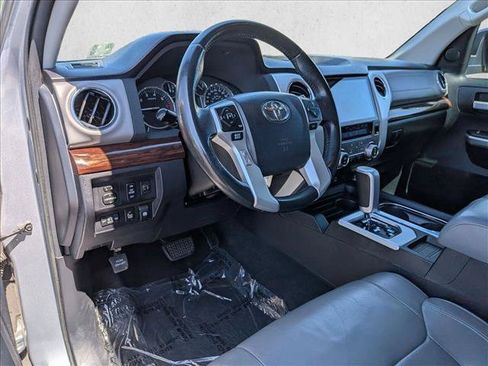 Used 2017 Toyota Tundra Limited RWD image 10