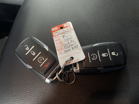 Used 2025 RAM 1500 Big Horn image 27