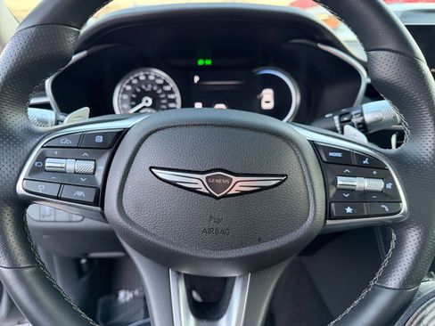 Used 2025 Genesis G70 2.5T image 29