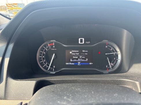 Used 2016 Honda Pilot Touring image 20