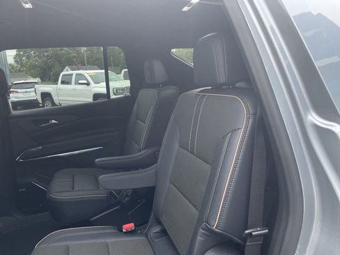 New 2026 Chevrolet Traverse High Country w/ LPO, Floor Liner Package image 47