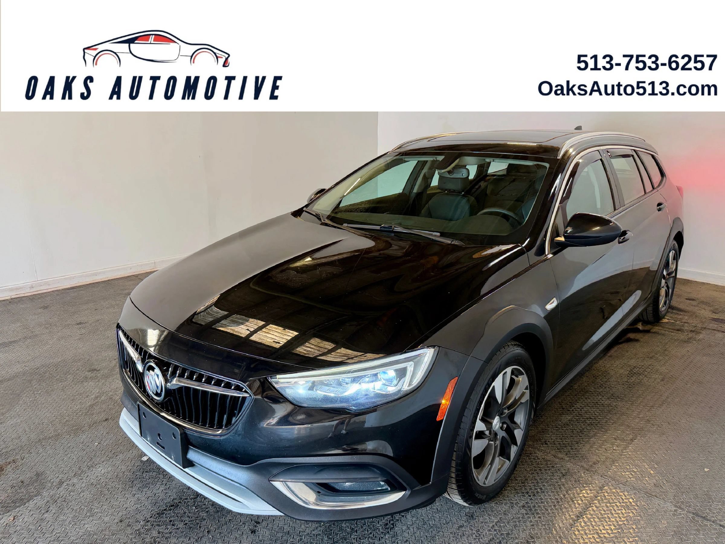 Used 2018 Buick Regal Essence w/ Driver Confidence Package #1 AWD/4WD image 1