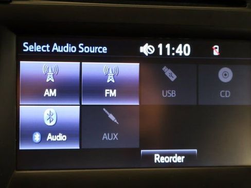 Used 2016 Toyota Camry XLE image 24