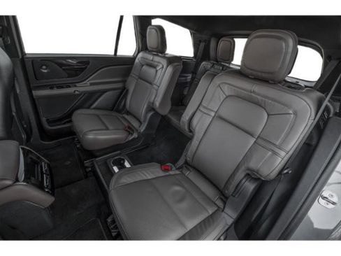 New 2025 Lincoln Aviator Reserve image 33