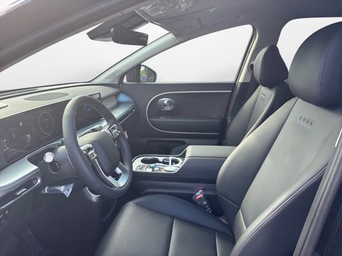 New 2026 Hyundai Ioniq 9 SEL image 9