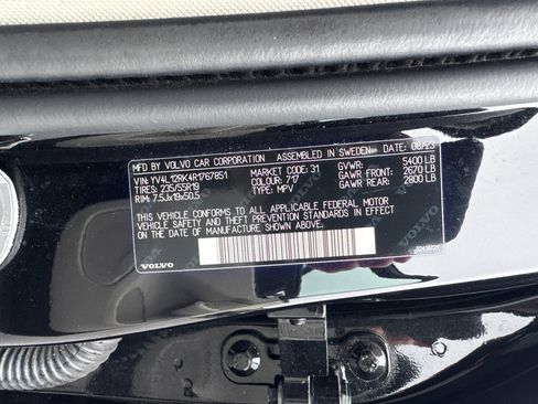 Used 2024 Volvo XC60 B5 Core image 29