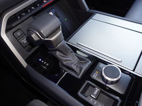 Certified 2024 Toyota Sequoia Limited image 29