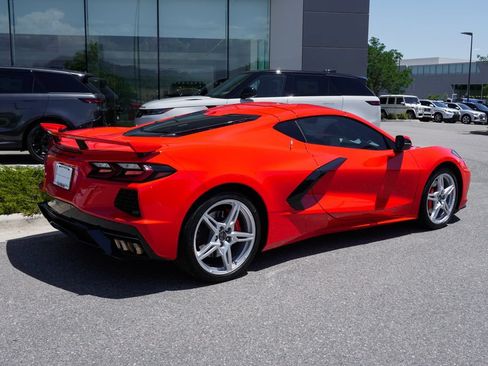 Used 2025 Chevrolet Corvette Stingray Preferred Cpe w/ Z51 Performance Package RWD image 4