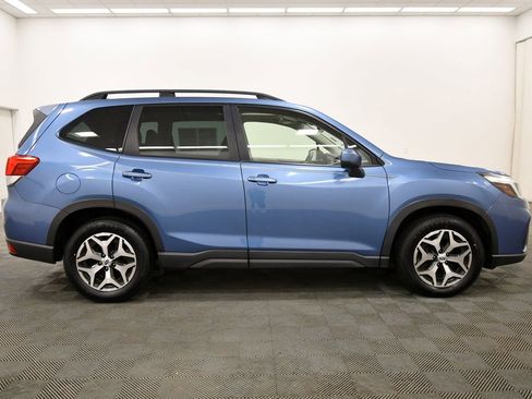 Used 2020 Subaru Forester Premium w/ Popular Package #1 AWD/4WD image 6