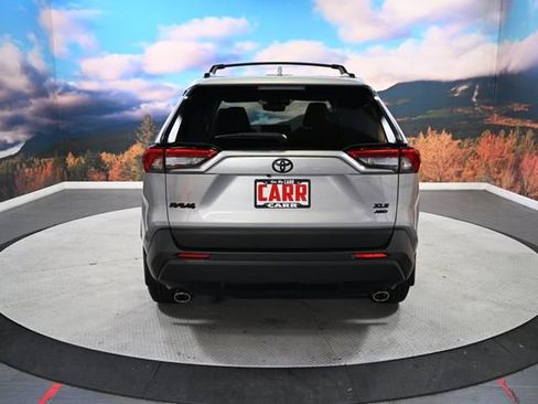 Used 2025 Toyota RAV4 XLE Premium image 7