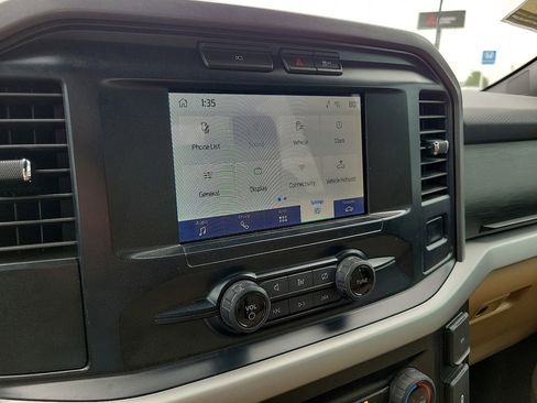 Used 2022 Ford F150 XLT image 14