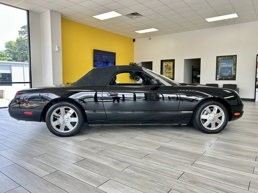 Used 2002 Ford Thunderbird RWD image 5