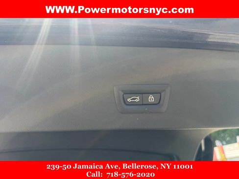 Used 2019 BMW X4 xDrive30i w/ Premium Package Essential AWD/4WD image 18