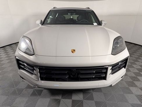 New 2026 Porsche Cayenne image 10