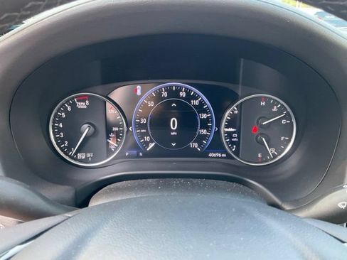 Used 2023 Buick Enclave Avenir w/ Avenir Technology Package FWD image 11
